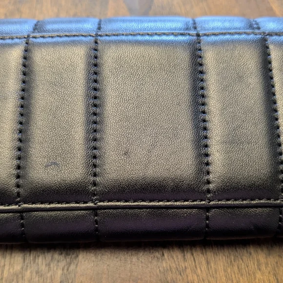Tory Burch Black Quilted Leather Wallet - Picture 3 of 10